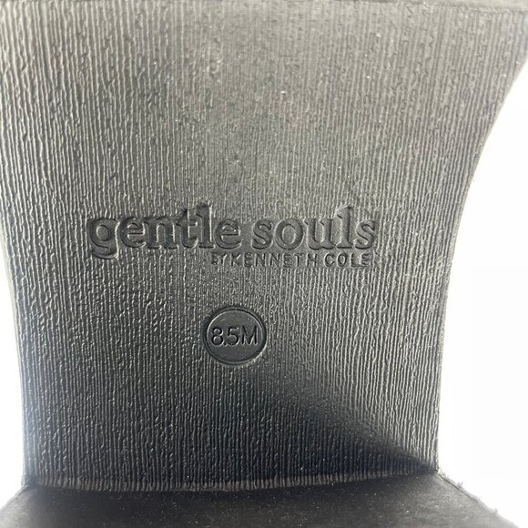 Gentle Souls by Kenneth Cole Women's Black Suede Almond Toe Bootie sz 8.5 NWOT - Picture 9 of 12